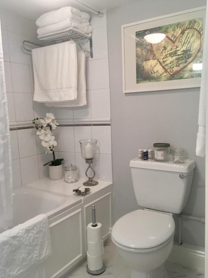 Fabulous Apartment In Historic House In St Aubin Extérieur photo